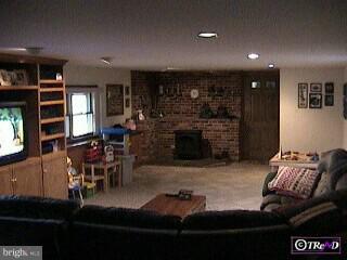 2560 Ball Road Willow Grove, PA 19090 - Photo 2 of 4 Gallery Image 2