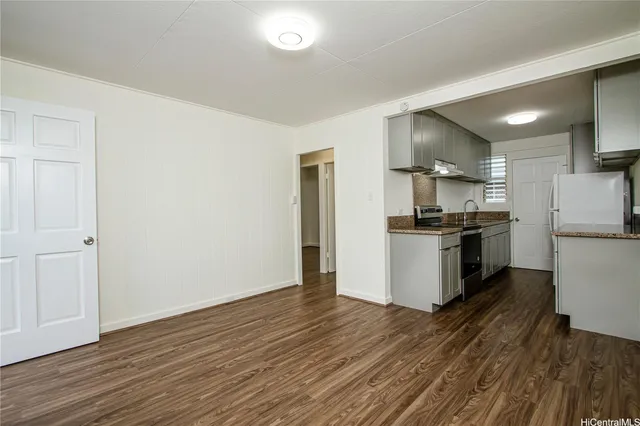 $1,600 | 98-087 Lokowai Place, Unit 2, Aiea, HI 96701