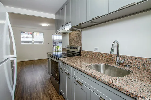 $1,600 | 98-087 Lokowai Place, Unit 2, Aiea, HI 96701