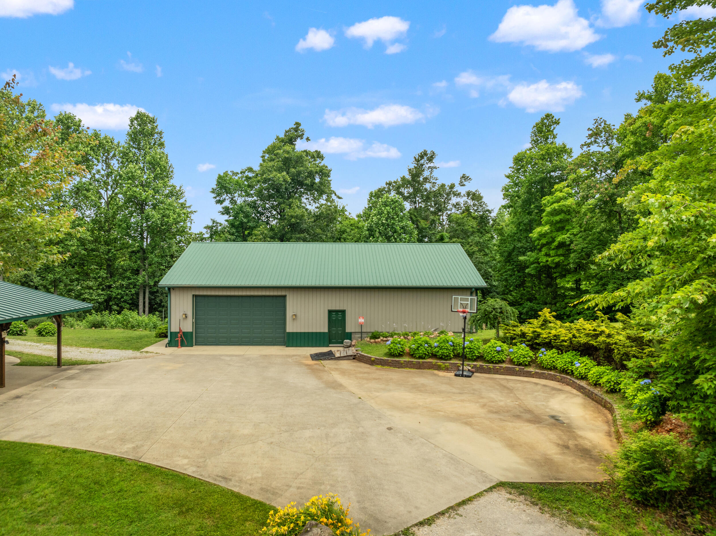 1564 High Ridge Road Middleburg, KY 42541 - Photo 64 of 79 76_dji_0973