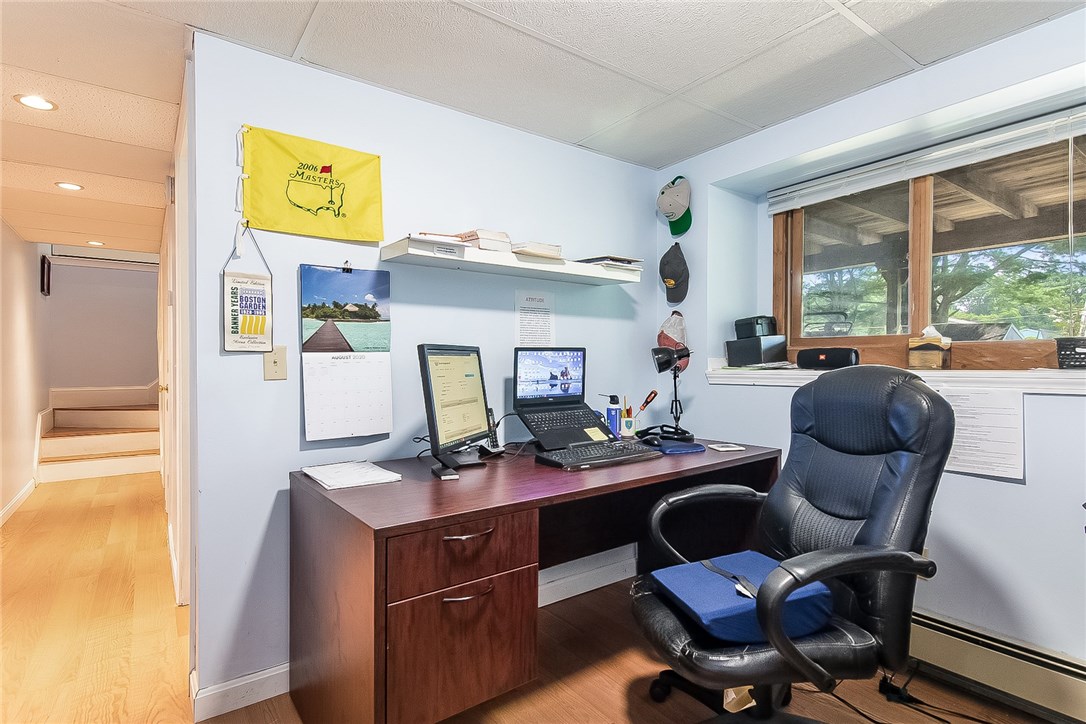 72 Tupelo Road South Kingstown, RI 02879 - Photo 11 of 24 Gallery Image 11