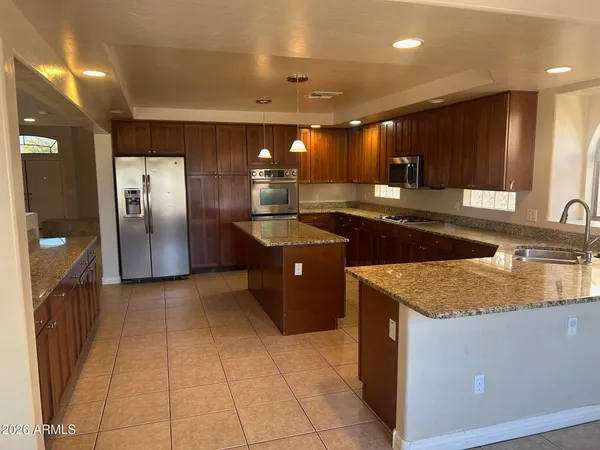 $3,900 | 34005 North 23rd Drive, Phoenix, AZ 85085