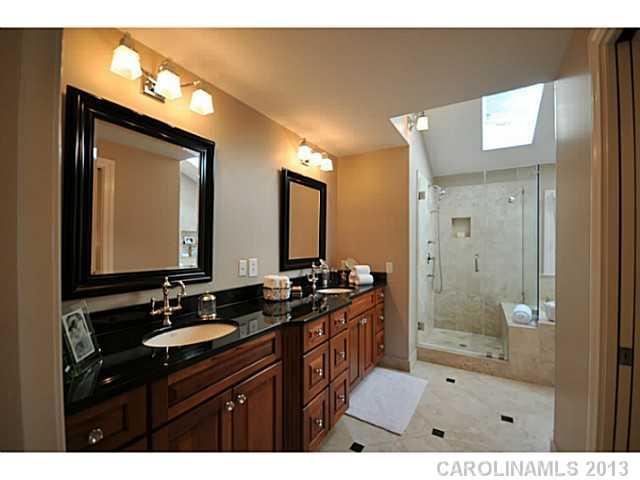 1244 Providence Road, Unit 15 Charlotte, NC 28207 - Photo 14 of 16 Gallery Image 14