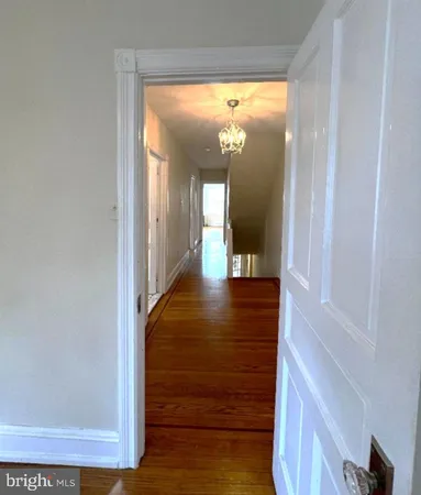 $2,100 | 111 Chestnut Avenue, Narberth, PA 19072