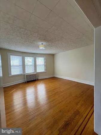 $2,100 | 111 Chestnut Avenue, Narberth, PA 19072