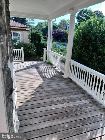 $2,100 | 111 Chestnut Avenue, Narberth, PA 19072