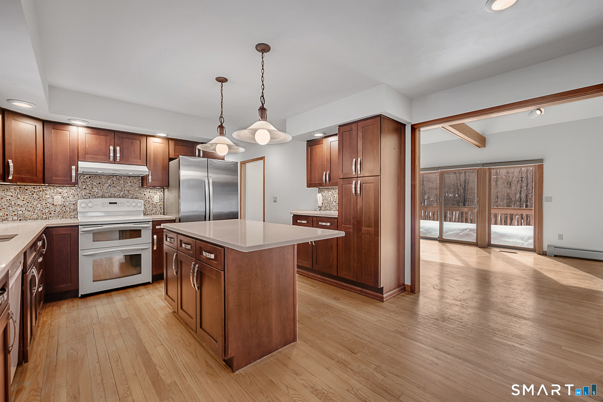 40 Osborne Hill Road Newtown, CT 06482 - Photo 6 of 30