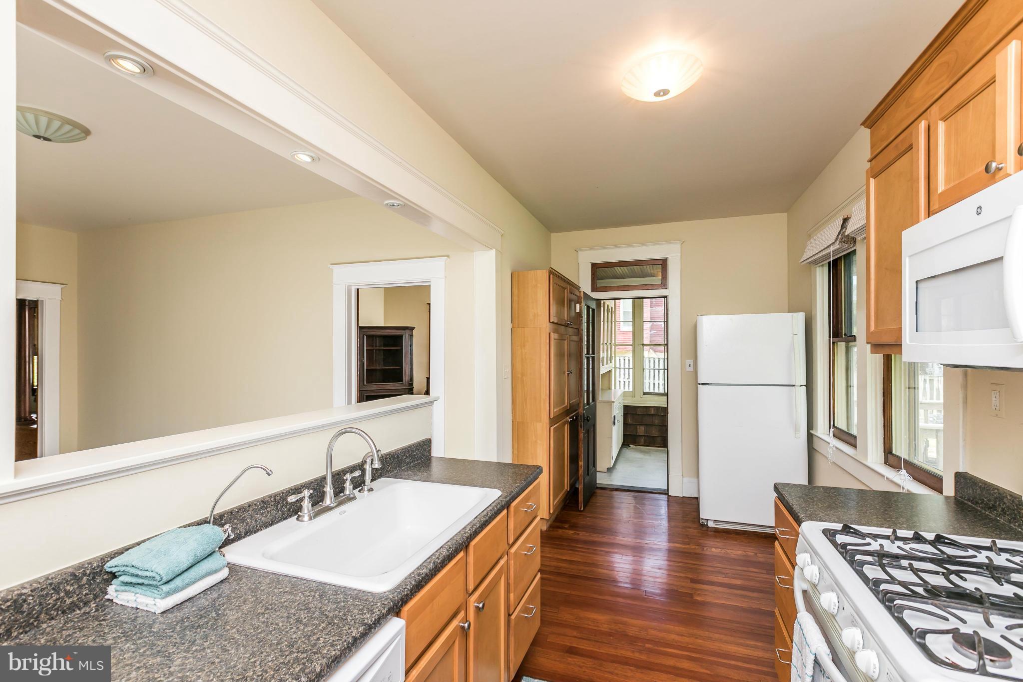 5010 Morello Road Baltimore, MD 21214 - Photo 14 of 29 Kitchen