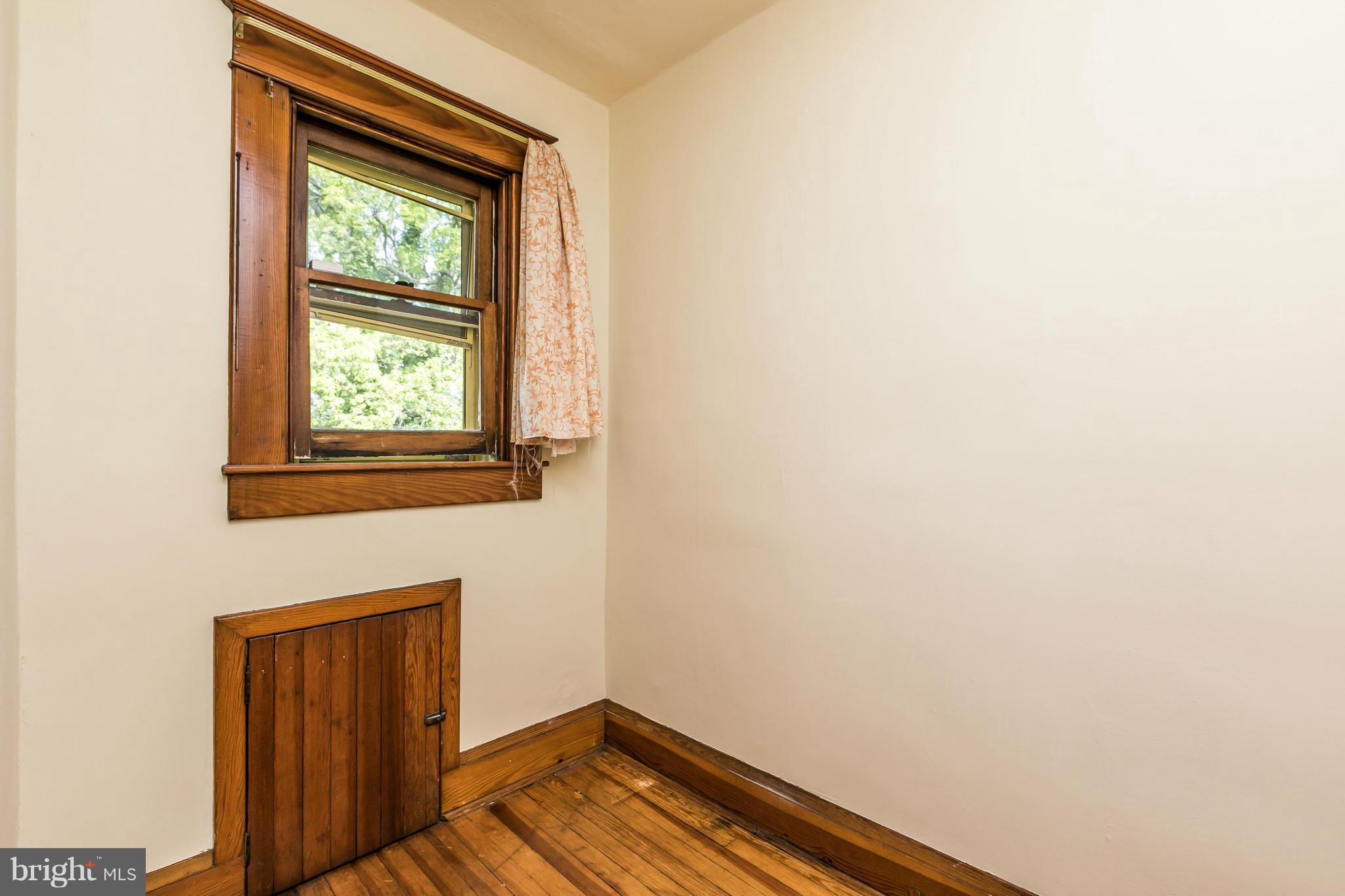 5010 Morello Road Baltimore, MD 21214 - Photo 23 of 29 Room Off Bedroom 3