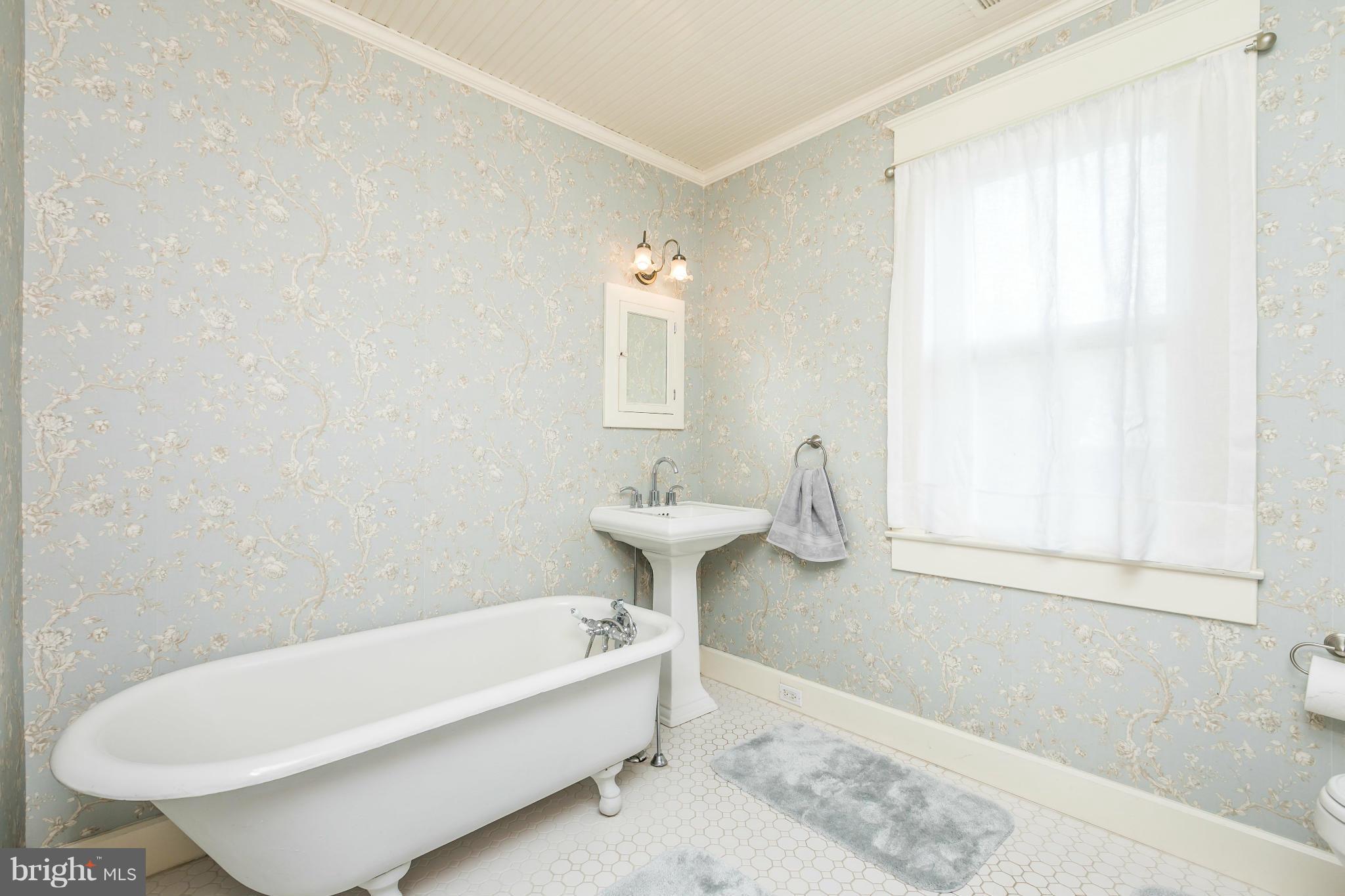 5010 Morello Road Baltimore, MD 21214 - Photo 24 of 29 Bath
