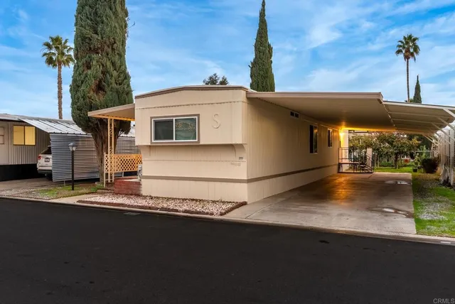 $85,000 | 2042 Girard Street, Unit 42, Delano, CA 93215