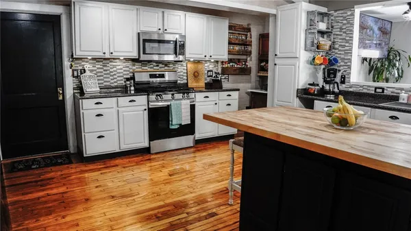 $499,000 | 709 Watkins Road, Horseheads, NY 14845