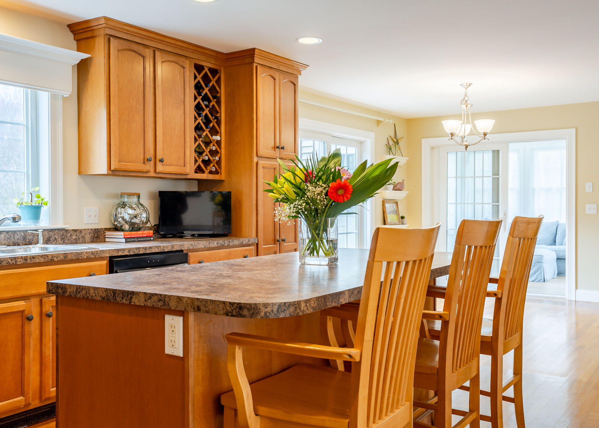 4 Memory Lane Scarborough, ME 04074 - Photo 21 of 64 Kitchen