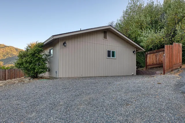 $539,000 | 46688 Eastwood Drive North, Oakhurst, CA 93644