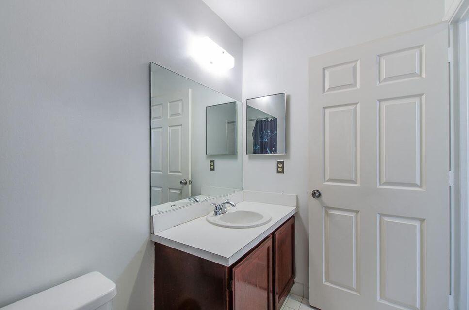 418 Buttonwood Place Boca Raton, FL 33431 - Photo 12 of 19 20190503201206070878000000-o