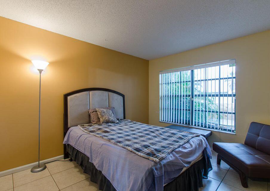 418 Buttonwood Place Boca Raton, FL 33431 - Photo 10 of 19 20190503201219211999000000-o