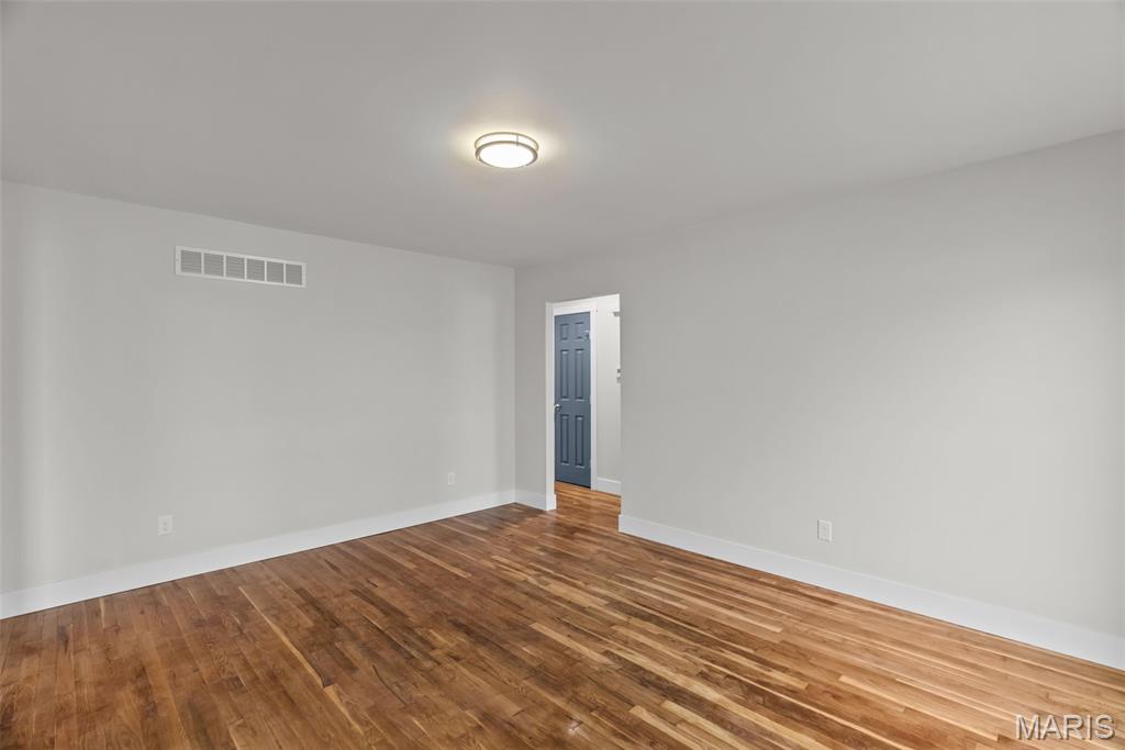 2668 Midland Ridge Drive St. Louis, MO 63114 - Photo 16 of 62