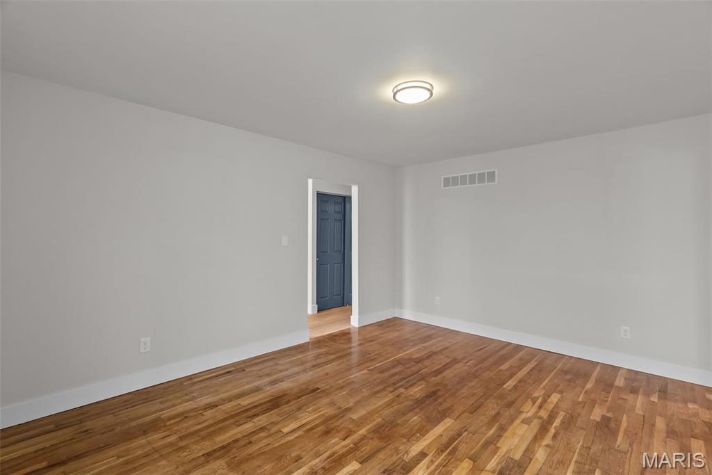 2668 Midland Ridge Drive St. Louis, MO 63114 - Photo 17 of 62