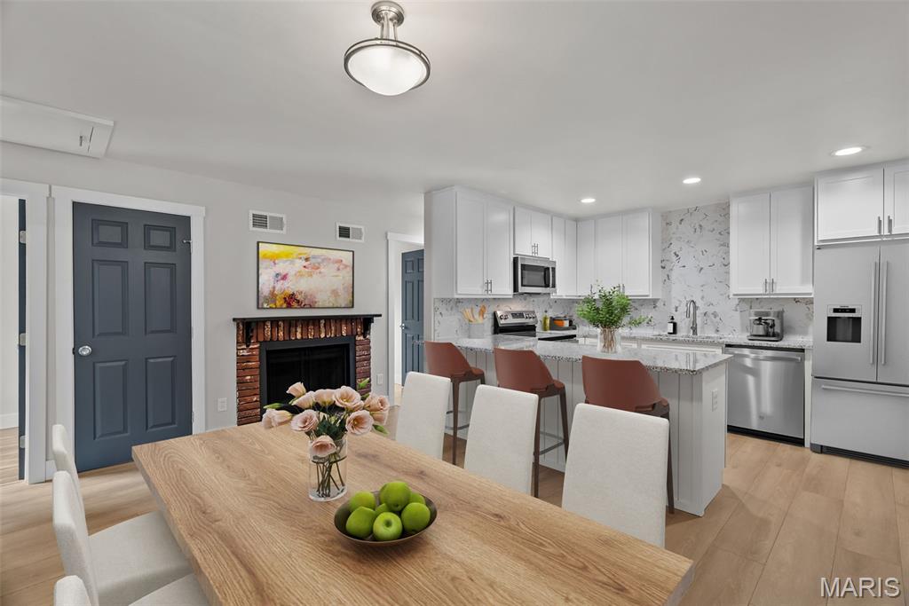 2668 Midland Ridge Drive St. Louis, MO 63114 - Photo 34 of 62