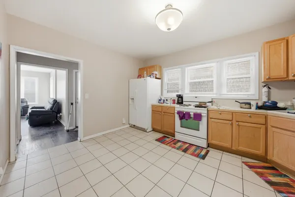$275,000 | 7948 South Drexel Avenue, Chicago, IL 60619