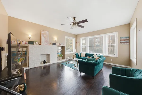 $275,000 | 7948 South Drexel Avenue, Chicago, IL 60619