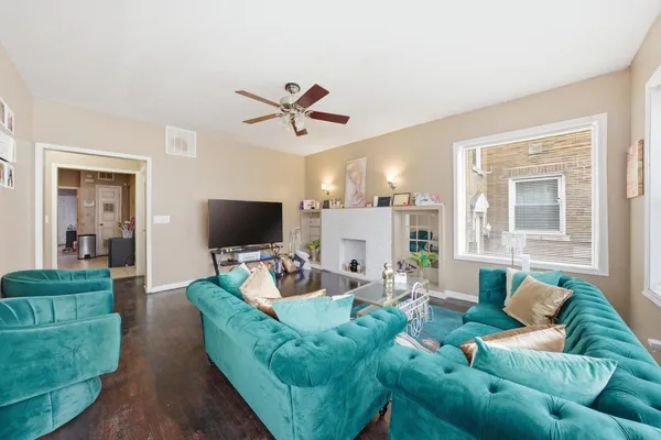 $275,000 | 7948 South Drexel Avenue, Chicago, IL 60619