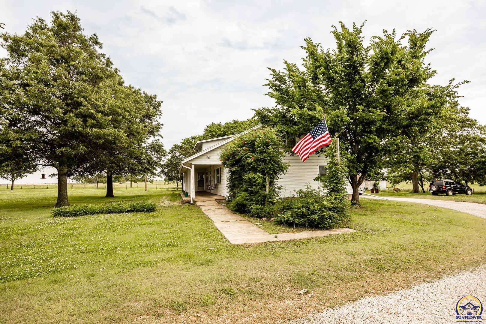 2626 Rd F Americus, KS 66835 - Photo 2 of 70
