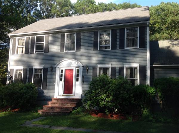17 Field Road Medway, MA 02053 - Photo 3 of 29 Gallery Image 3