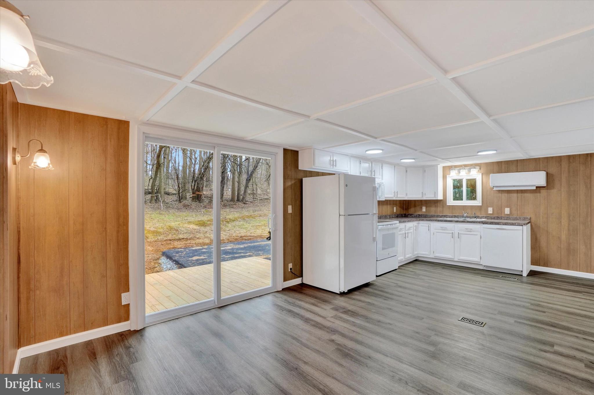 515 East Snyder Corner Road Red Lion, PA 17356 - Photo 12 of 29