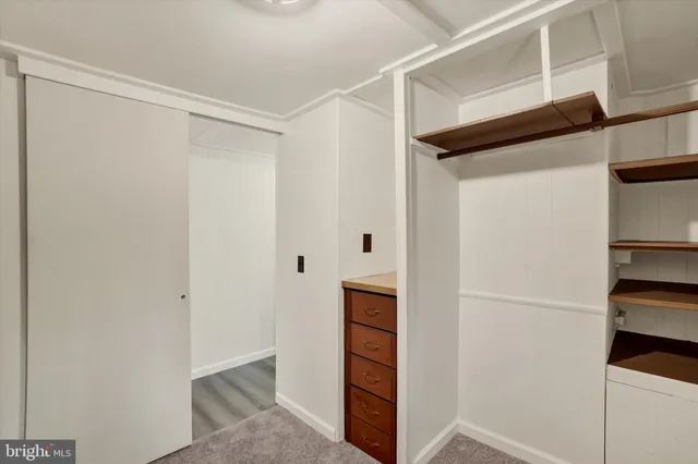 a view of walk in closet