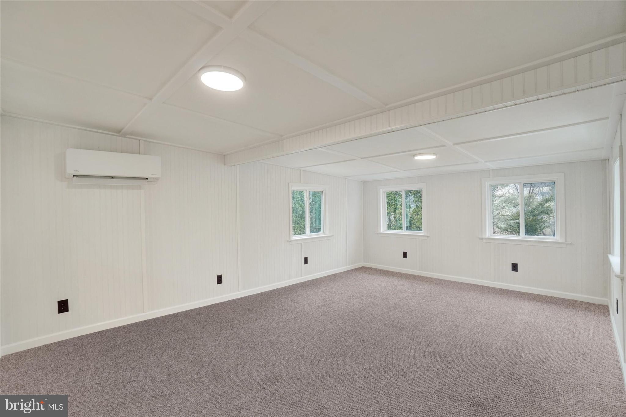 515 East Snyder Corner Road Red Lion, PA 17356 - Photo 6 of 29