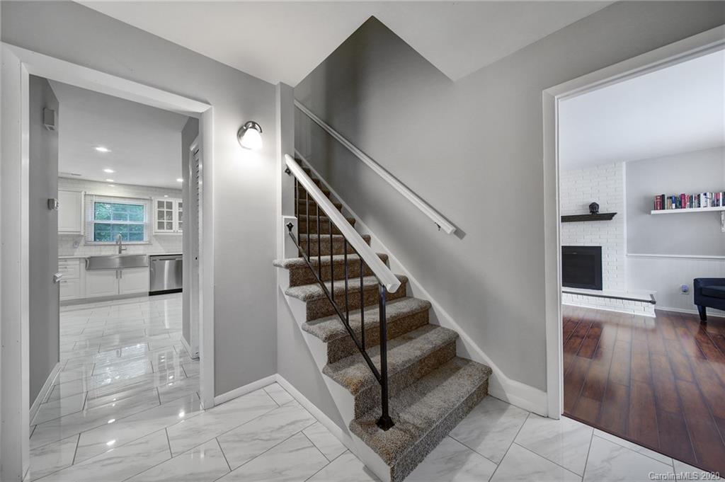 10100 Sardis Oaks Road Charlotte, NC 28270 - Photo 3 of 26