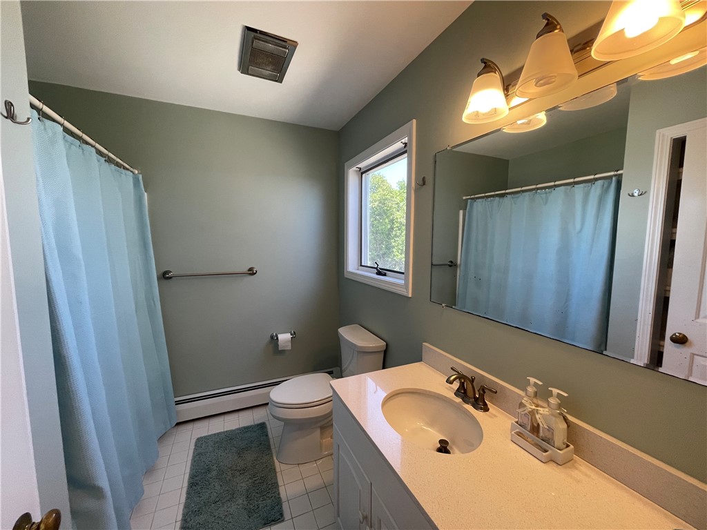 1724 Corn Neck Road Block Island, RI 02807 - Photo 17 of 43