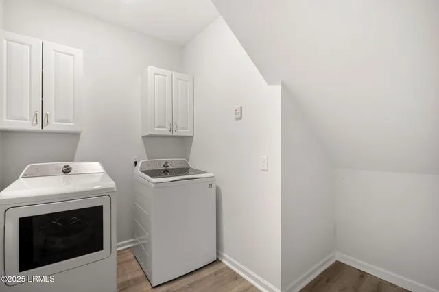 $425,000 | 98 Great Bend Drive, Beaufort, SC 29906