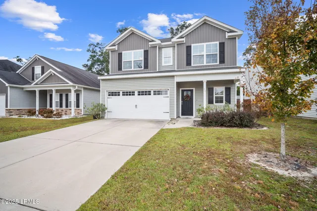 $425,000 | 98 Great Bend Drive, Beaufort, SC 29906