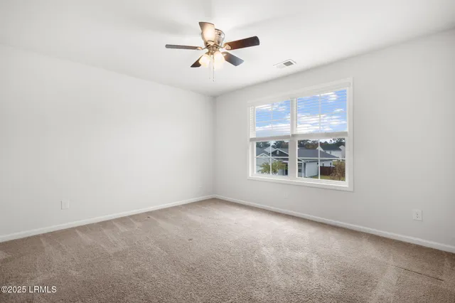 $425,000 | 98 Great Bend Drive, Beaufort, SC 29906