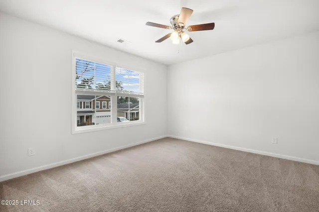 $425,000 | 98 Great Bend Drive, Beaufort, SC 29906