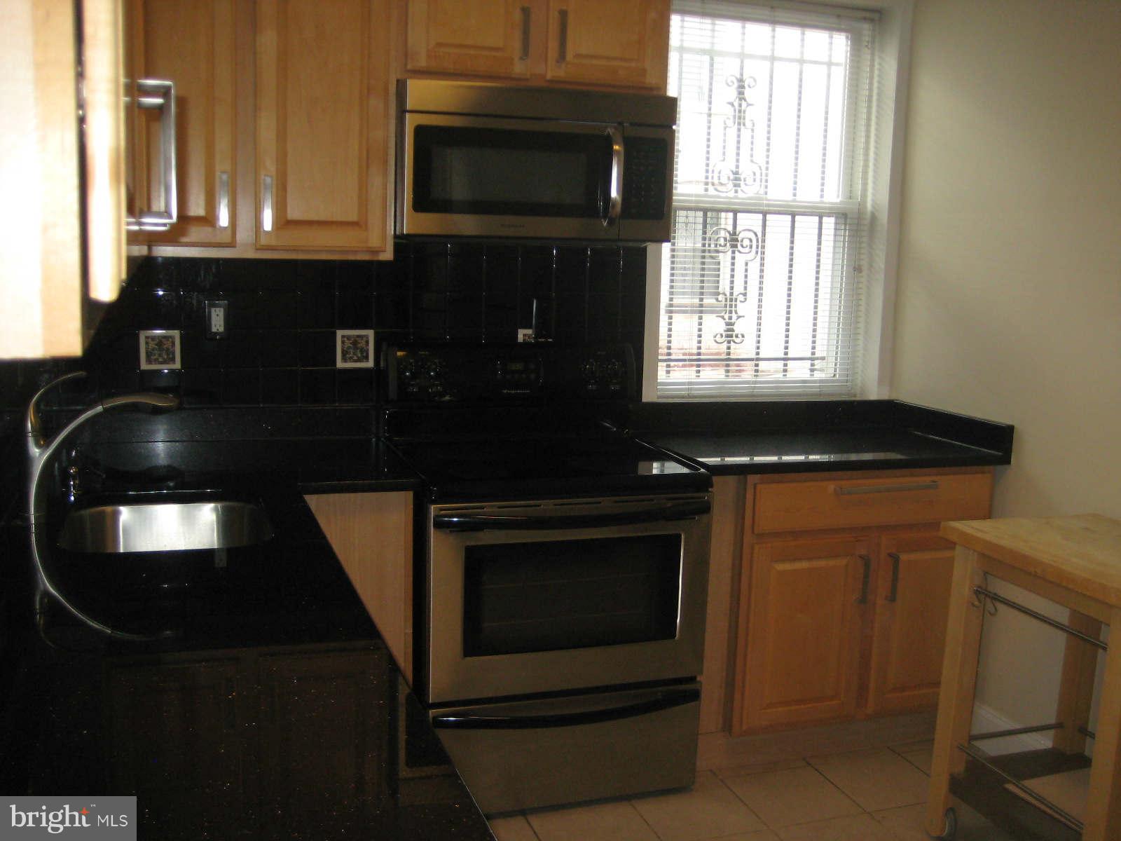914 3rd Street Northeast Washington, DC 20002 - Photo 14 of 30 Kitchen