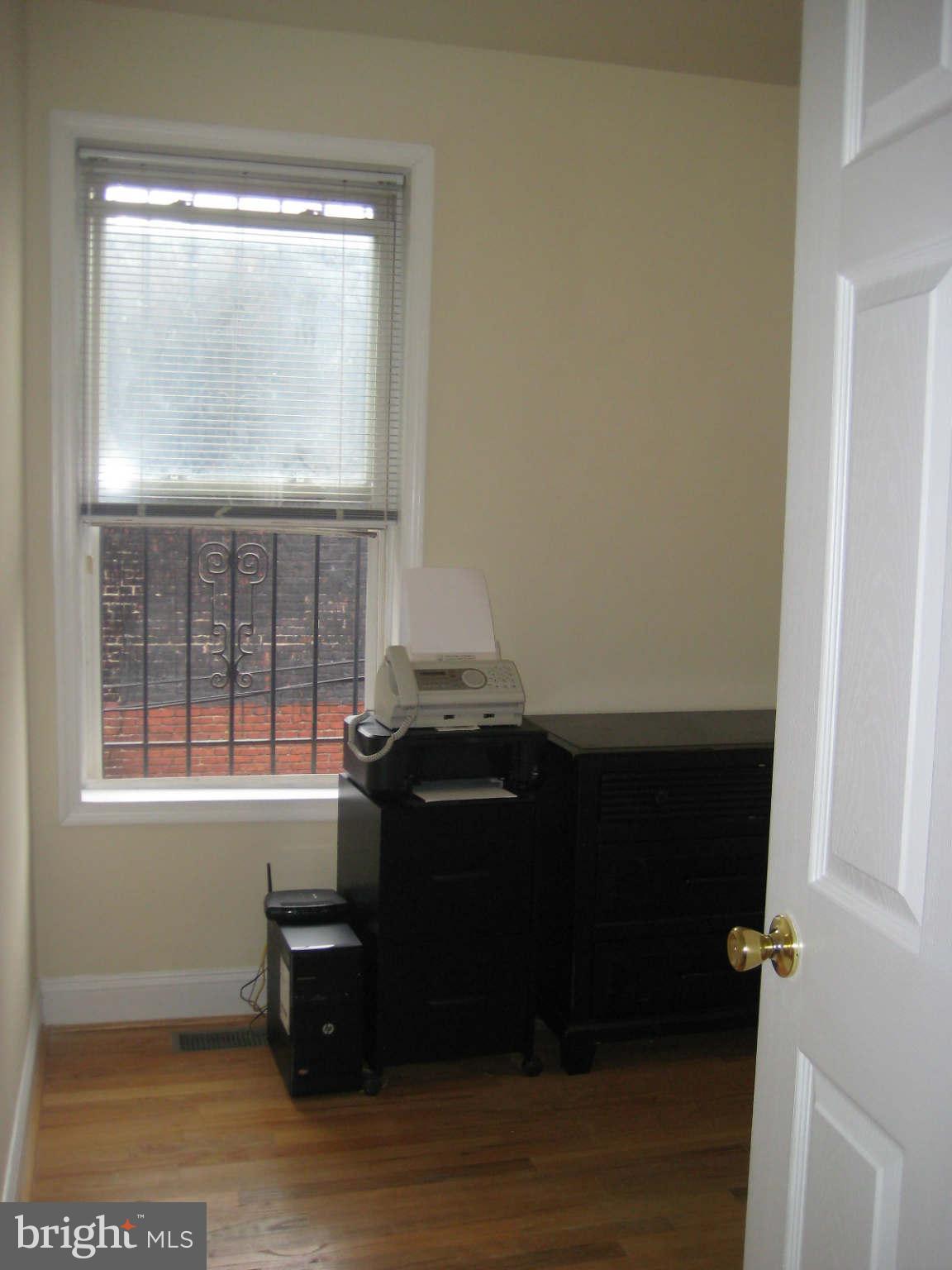 914 3rd Street Northeast Washington, DC 20002 - Photo 20 of 30 Bedroom