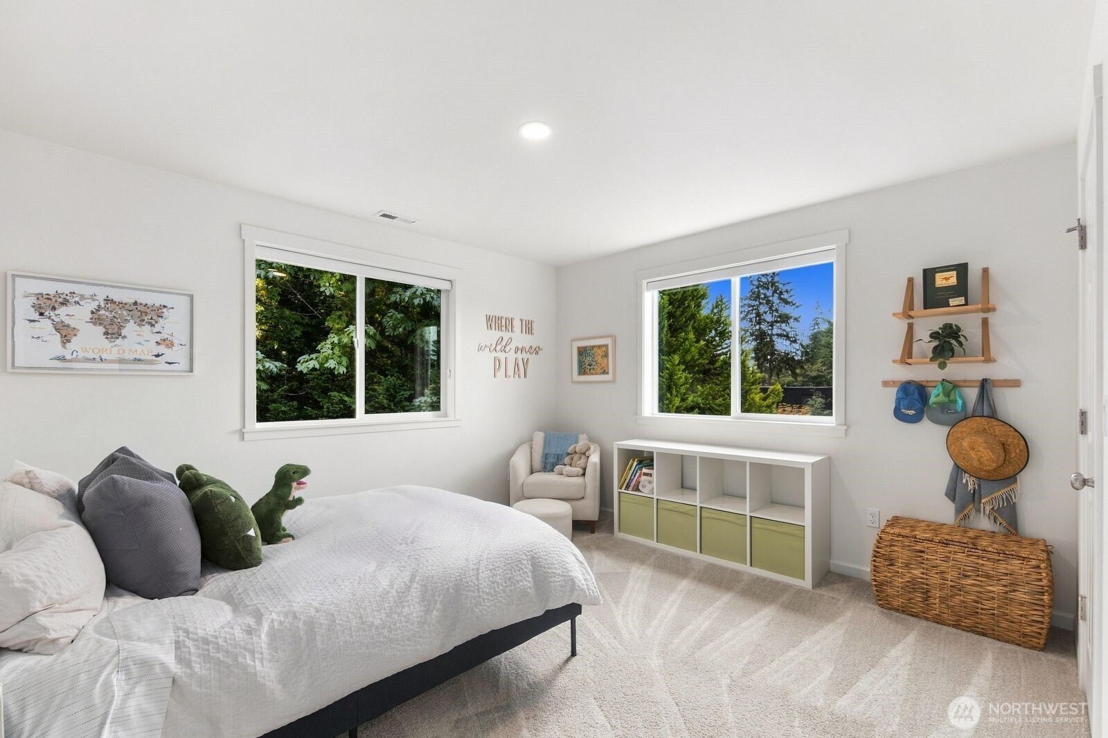 2013 Southeast 18th Court Renton, WA 98055 - Photo 22 of 40 Gallery Image 22