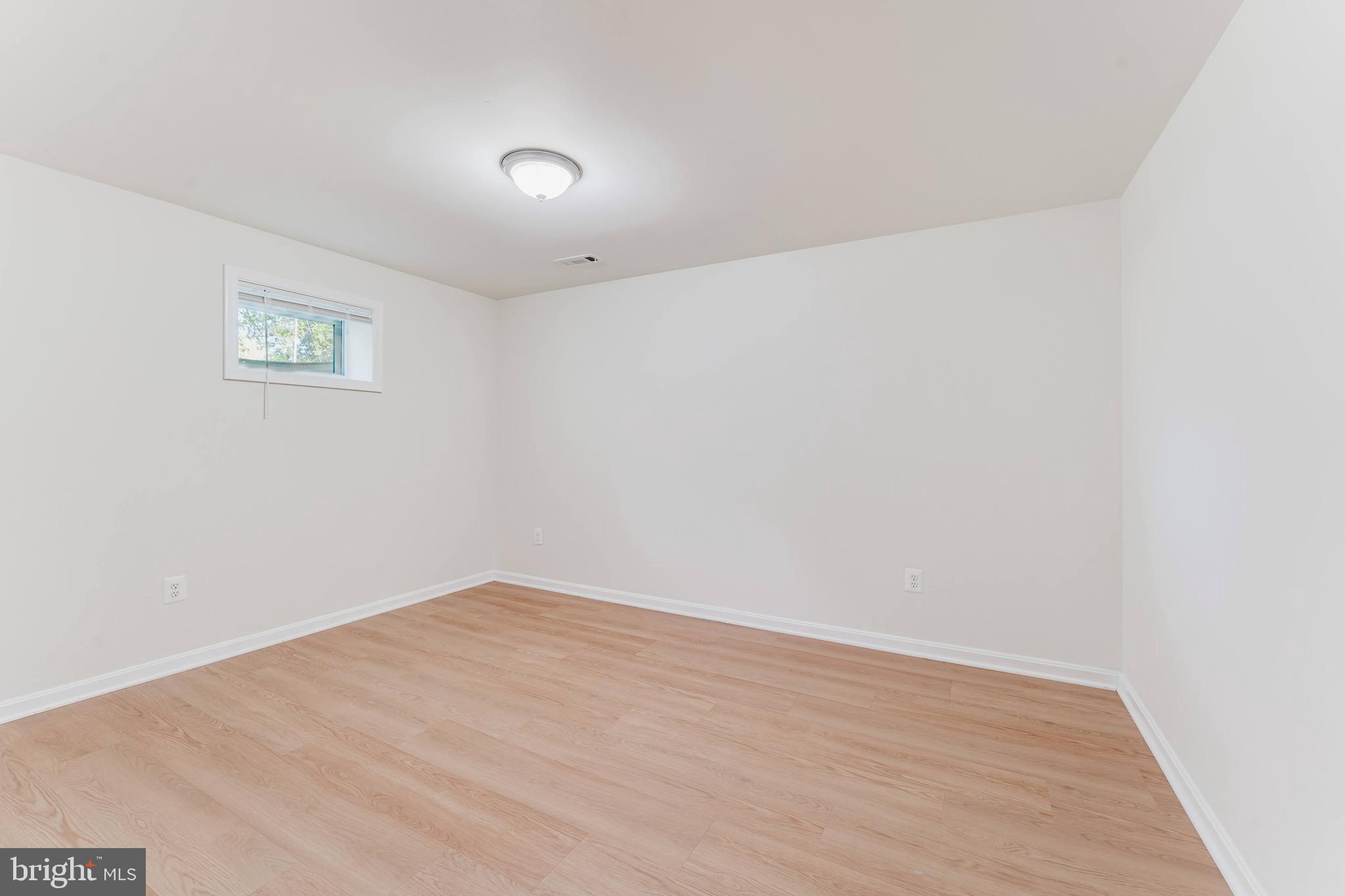 5683 Ravenel Lane Springfield, VA 22151 - Photo 28 of 45 Gallery Image 28