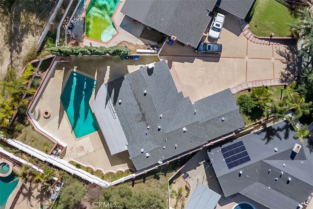 6249 Delfino Street Tujunga, CA 91042 - Photo 7 of 40