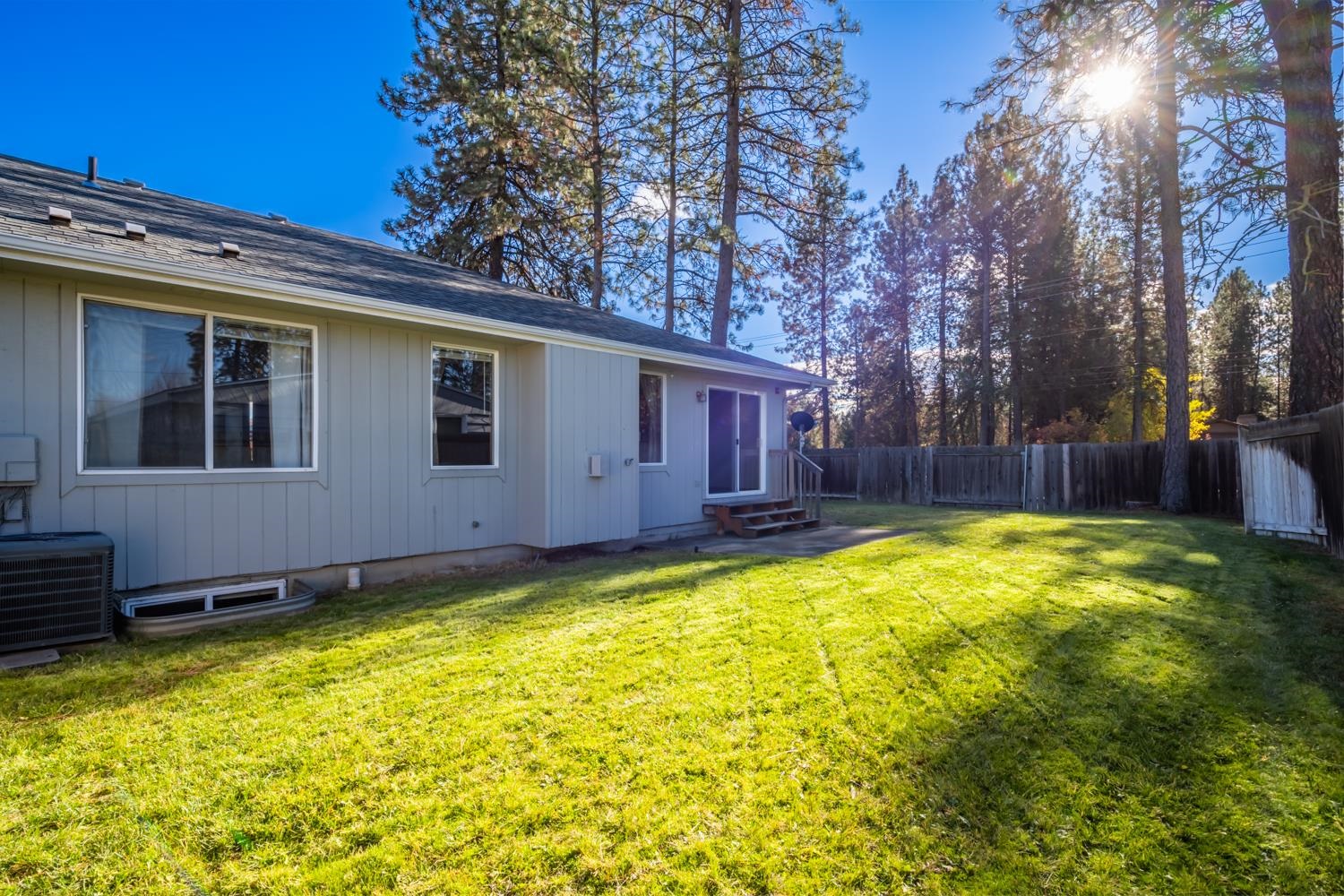 12311 North Ruby Road Spokane, WA 99218 - Photo 33 of 39