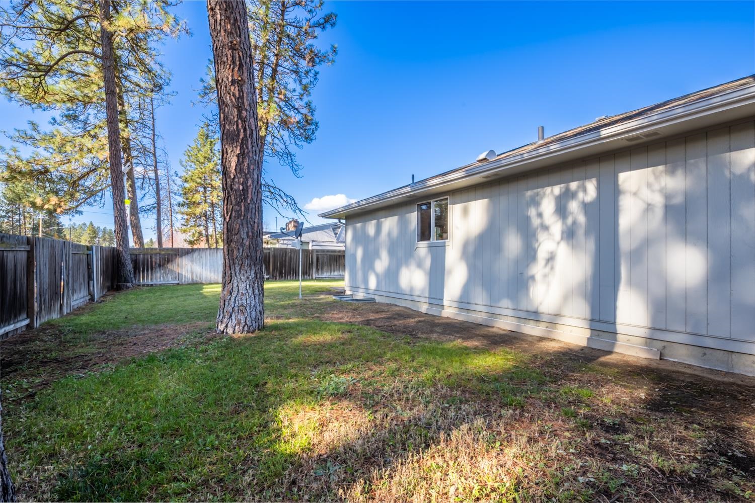 12311 North Ruby Road Spokane, WA 99218 - Photo 34 of 39