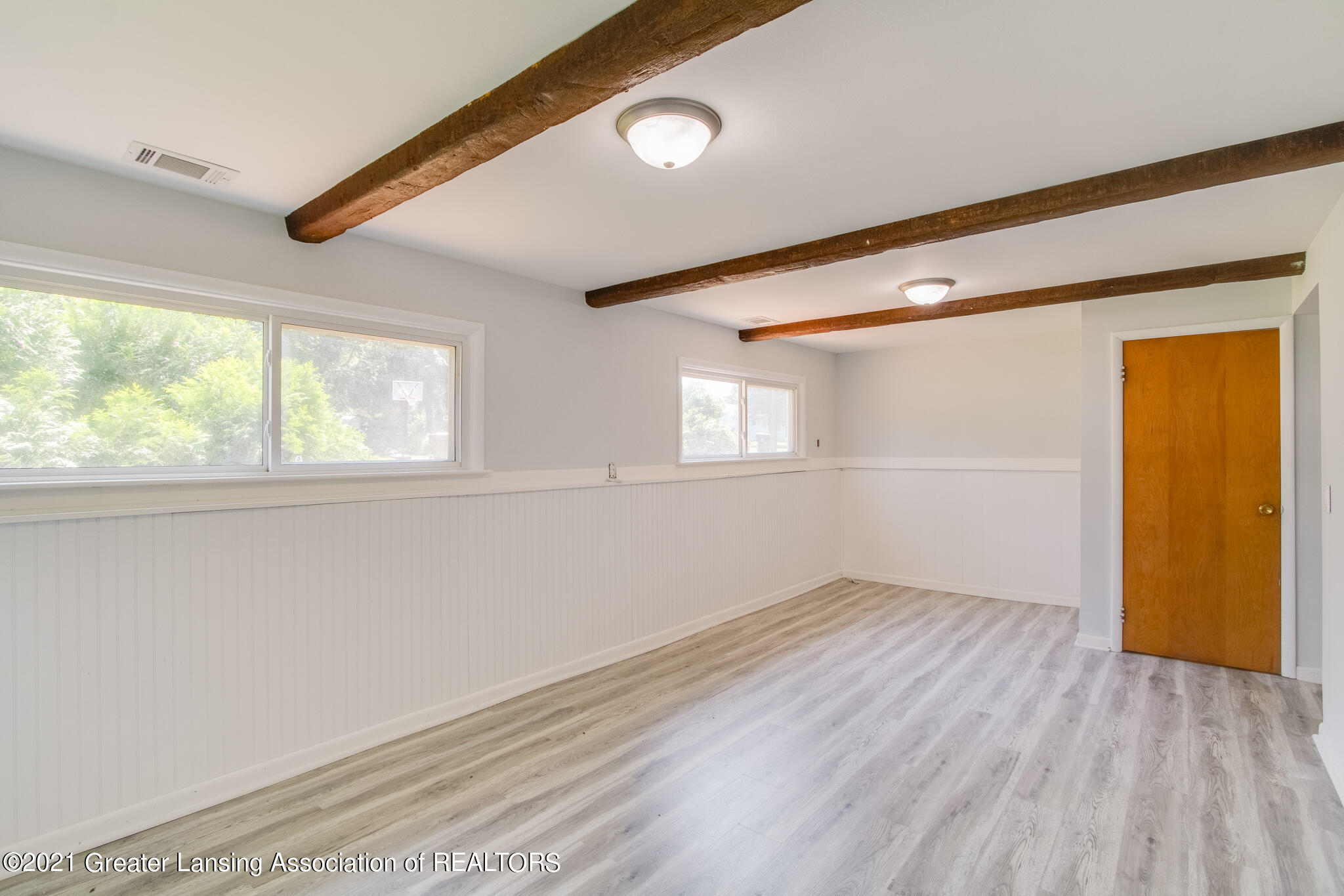 5634 Schafer Road Lansing, MI 48911 - Photo 23 of 28 5634_Schafer_STEVE_R-20