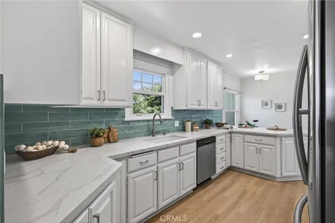 $1,949,000 | 1300 South Gertruda Avenue, Redondo Beach, CA 90277