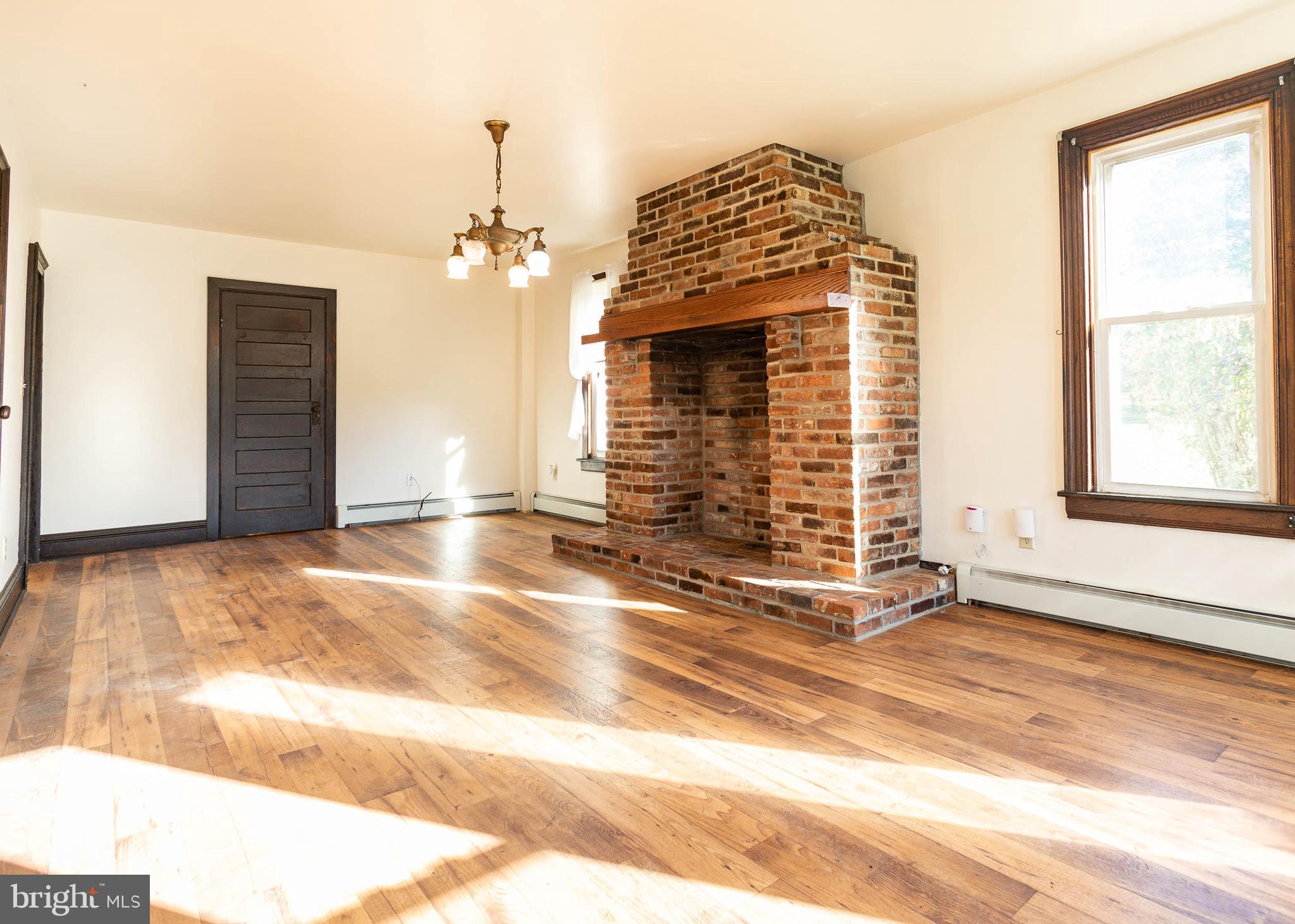 4248 Rupp Road Manchester, MD 21102 - Photo 10 of 53 Brick Fireplace Hearth