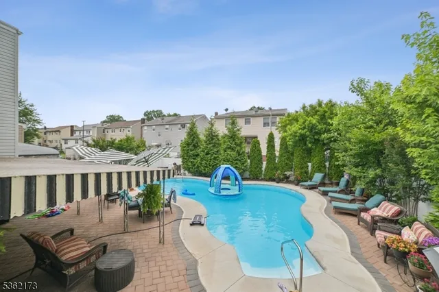 $2,550 | 862 Dewey Street, Union, NJ 07083