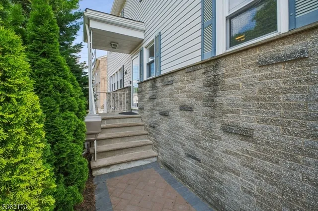 $2,550 | 862 Dewey Street, Union, NJ 07083