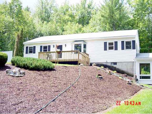 169 Cross Mill Road Northfield, NH 03276 - Photo 1 of 2 Gallery Image 1